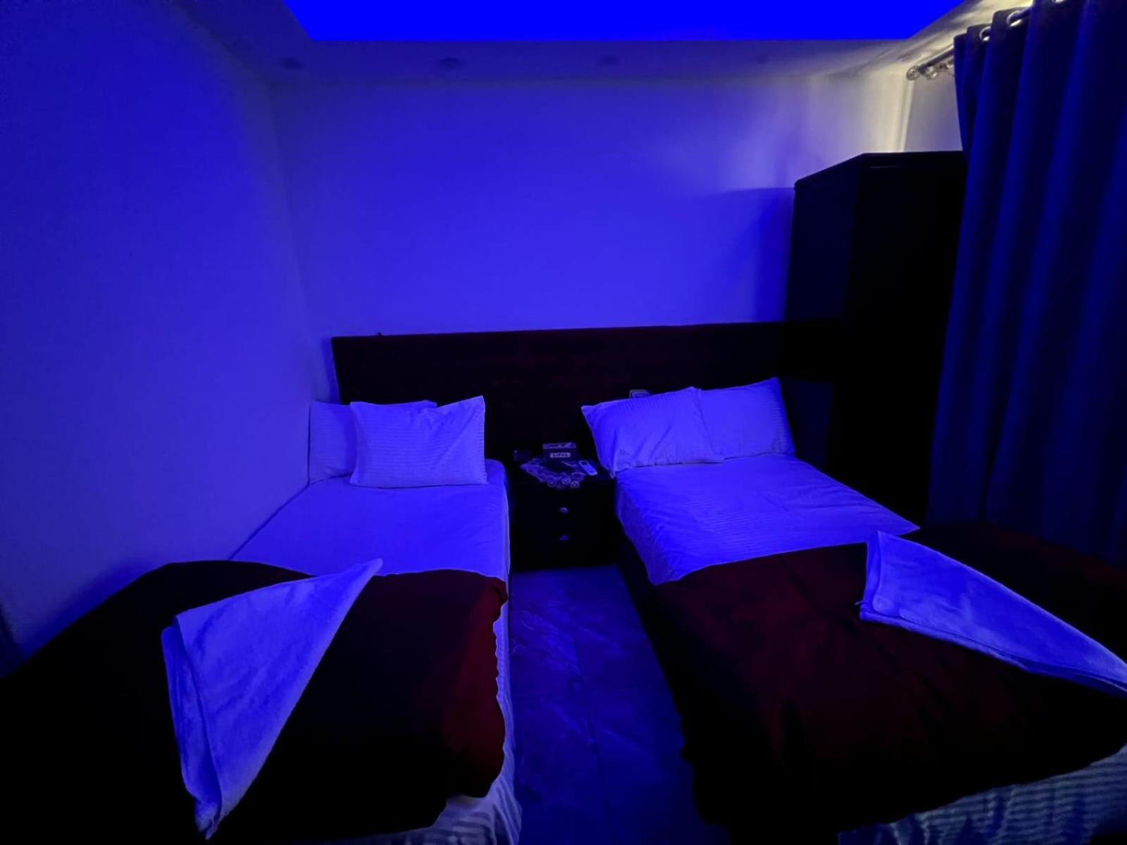 Orion Pyramids View Hotel Kafret el-Gabal Екстериор снимка