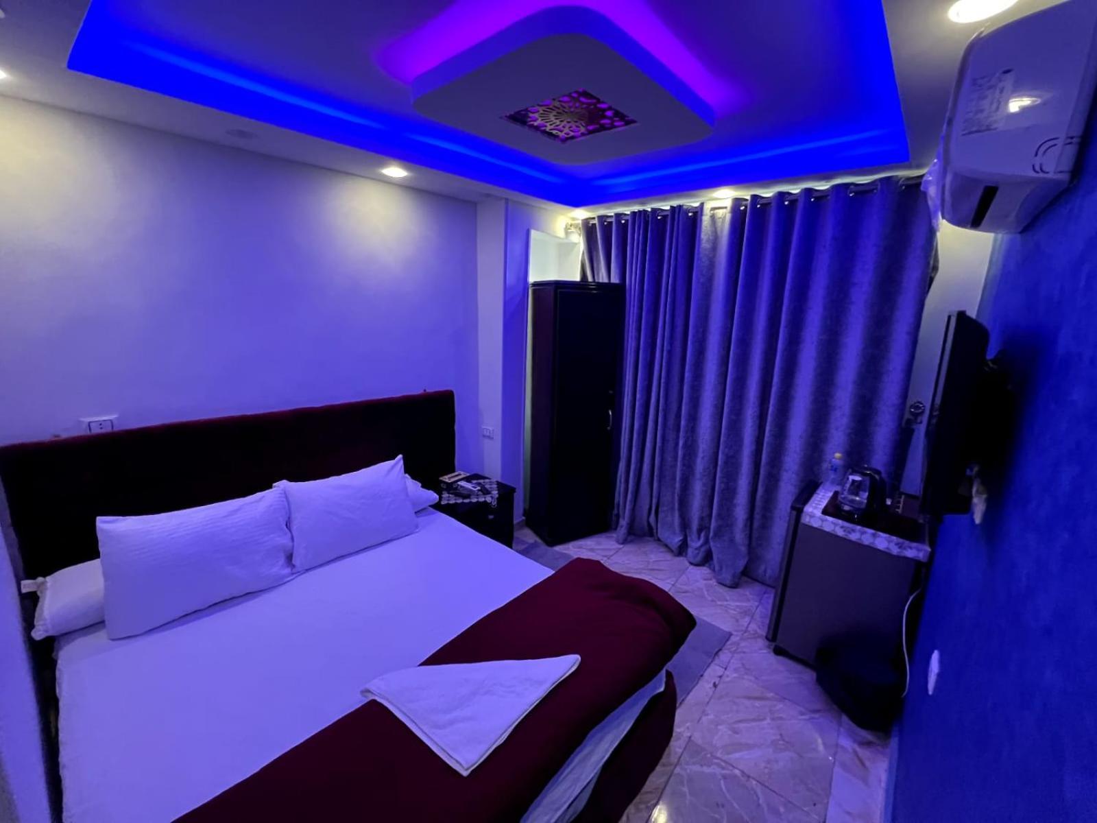 Orion Pyramids View Hotel Kafret el-Gabal Екстериор снимка